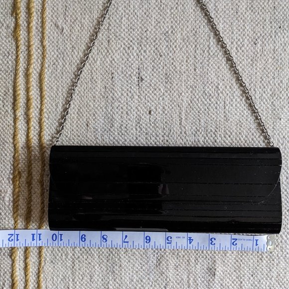 Sondra Roberts Black Lucite Slim Clutch Bag - Picture 8 of 9